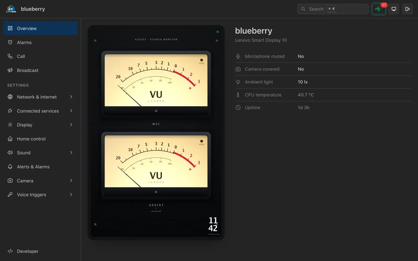 The Overview page: a live picture of the screen beside the device's status